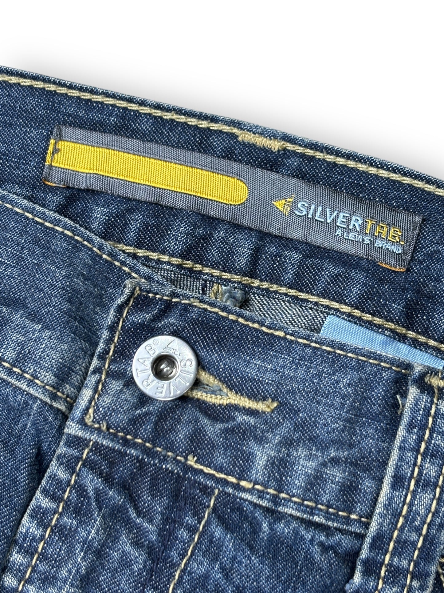 2004 Levi’s Silvertab baggy jeans made in Hong Kong - 34x32
