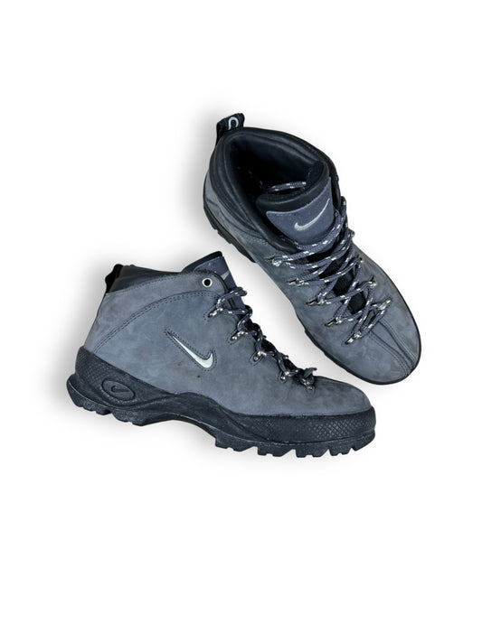 1990s Nike ACG Gimli - 39