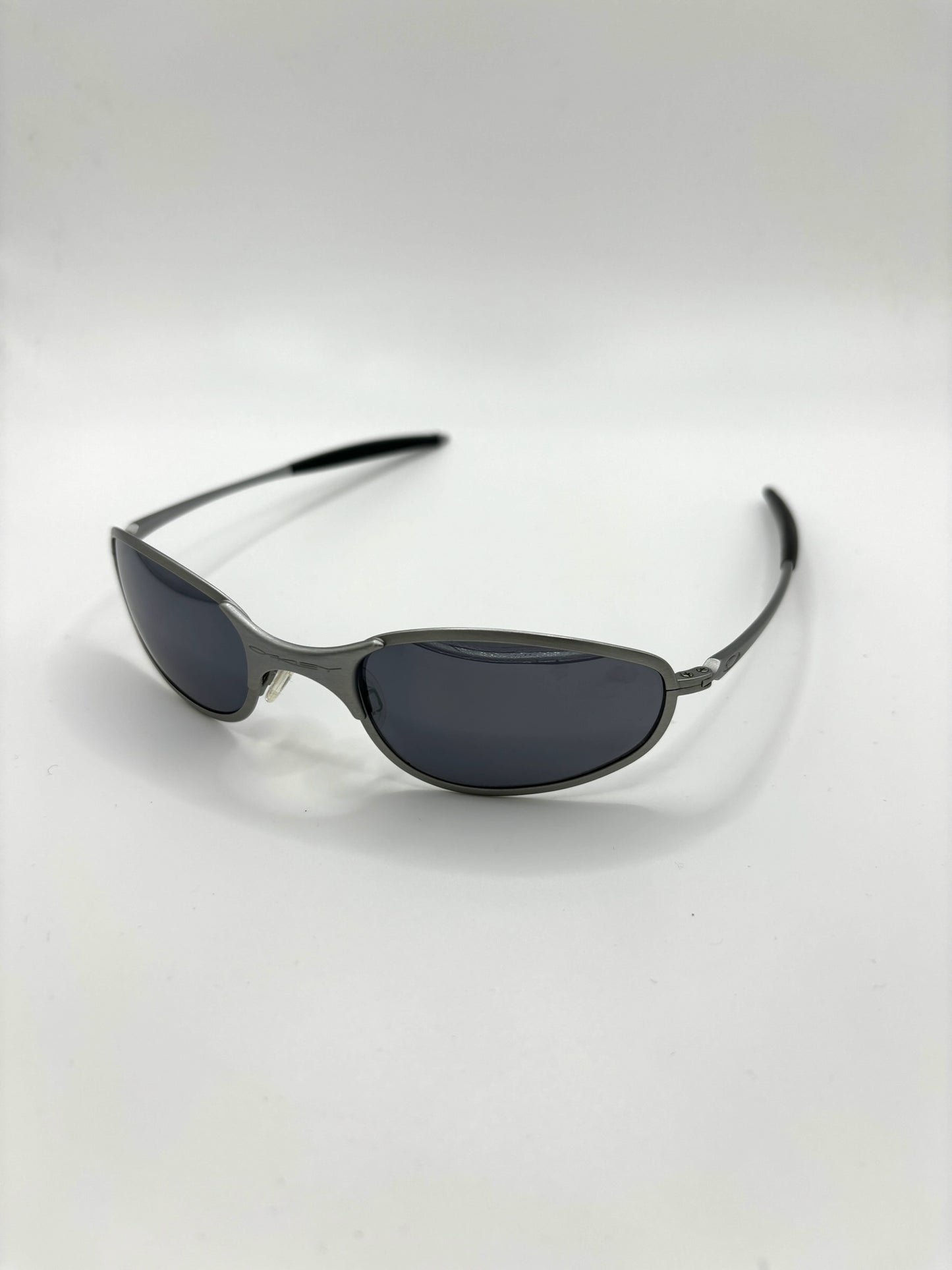 Deadstock Oakley A wire Thick sunglasses