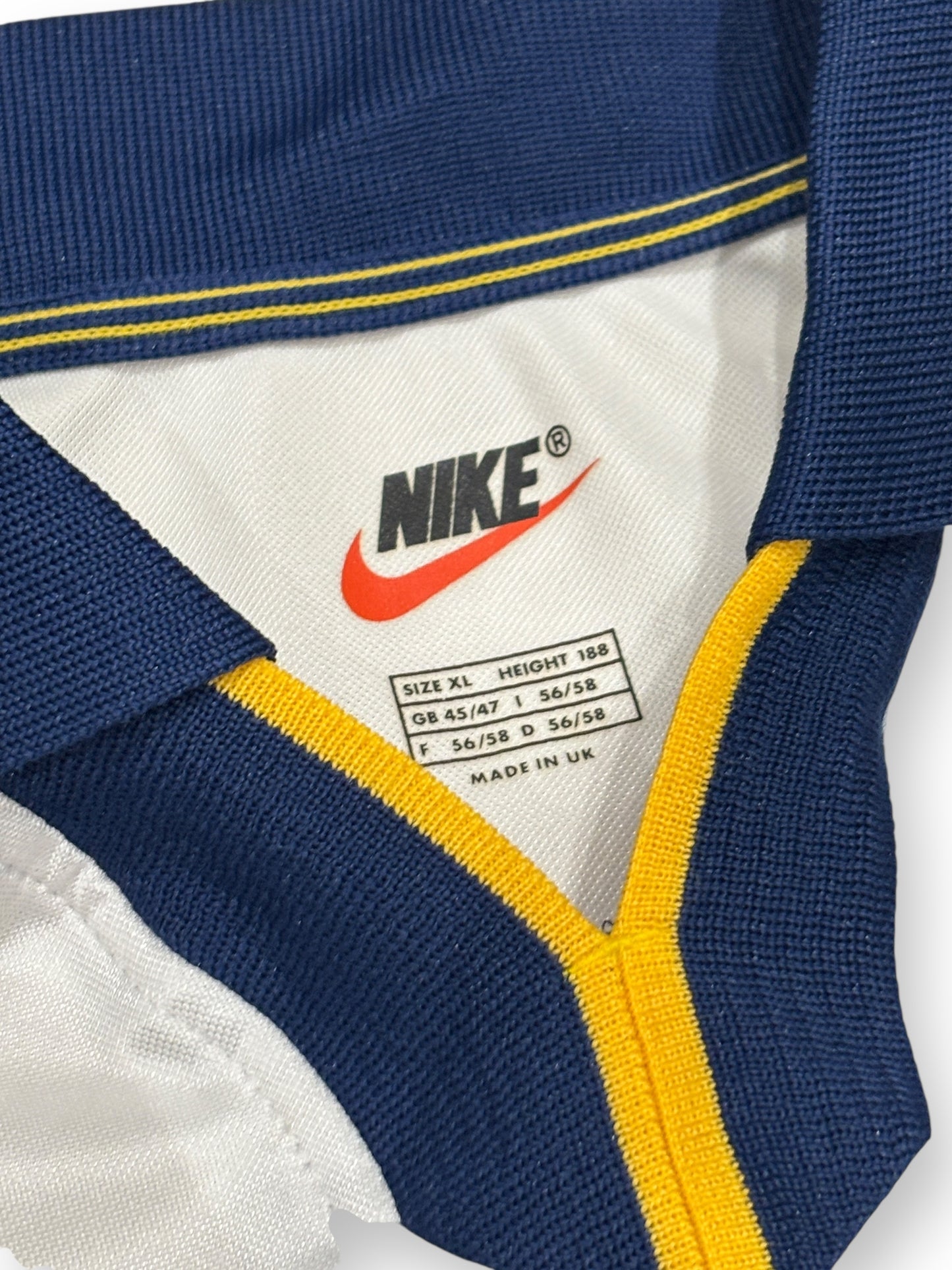 Deadstock 1998/99 Portugal away shirt - XL