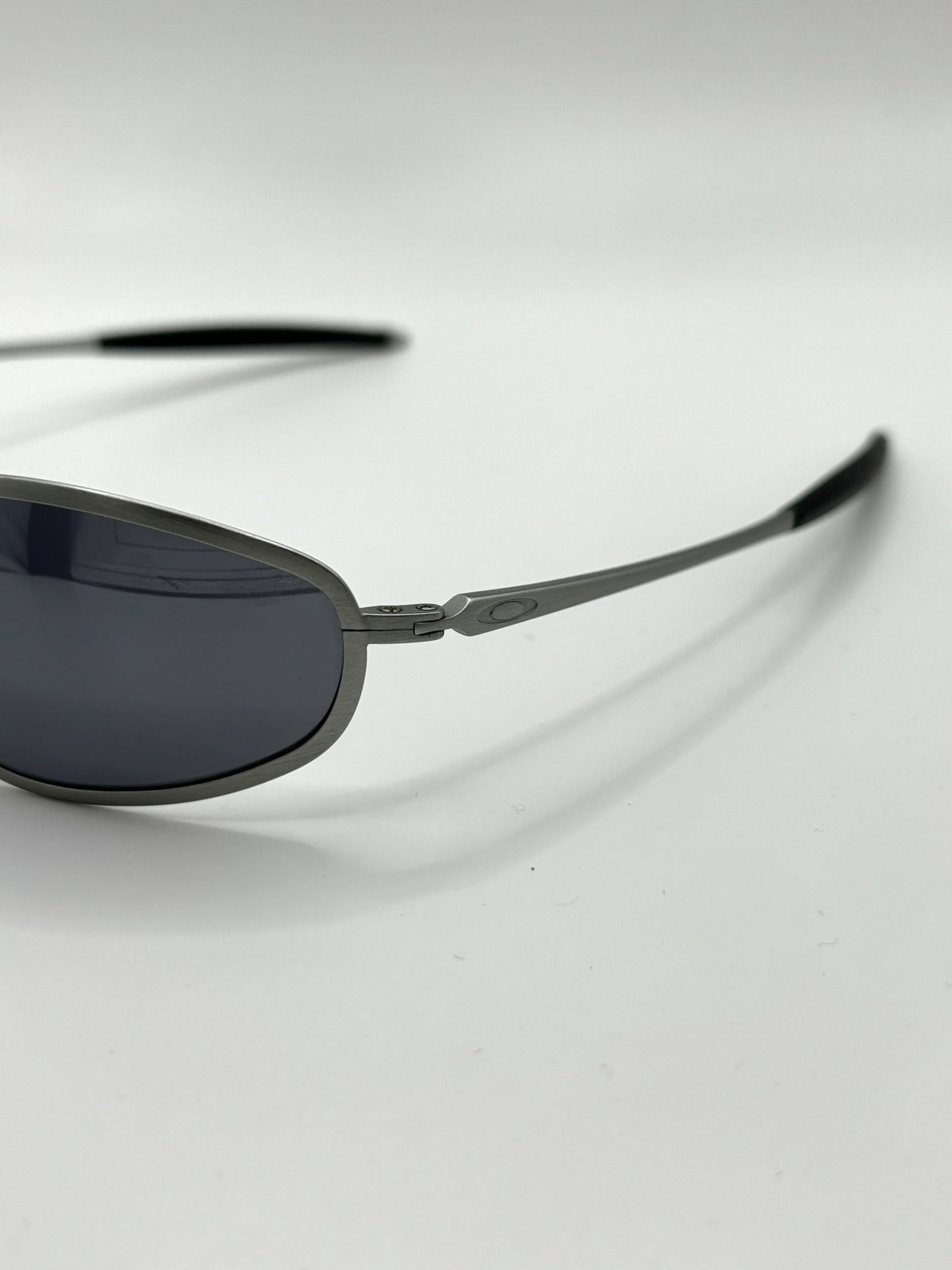 Deadstock Oakley A wire Thick sunglasses