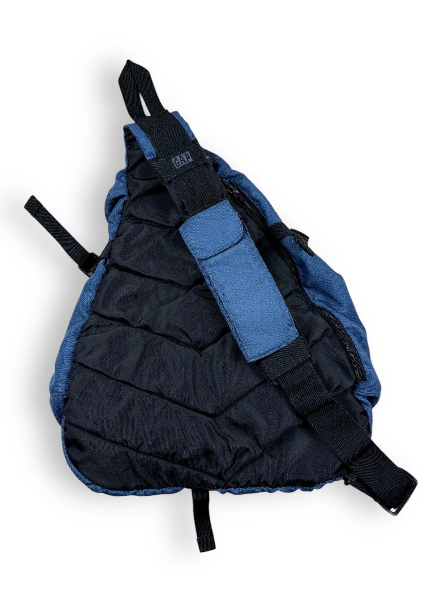 2000s Gap sling bag