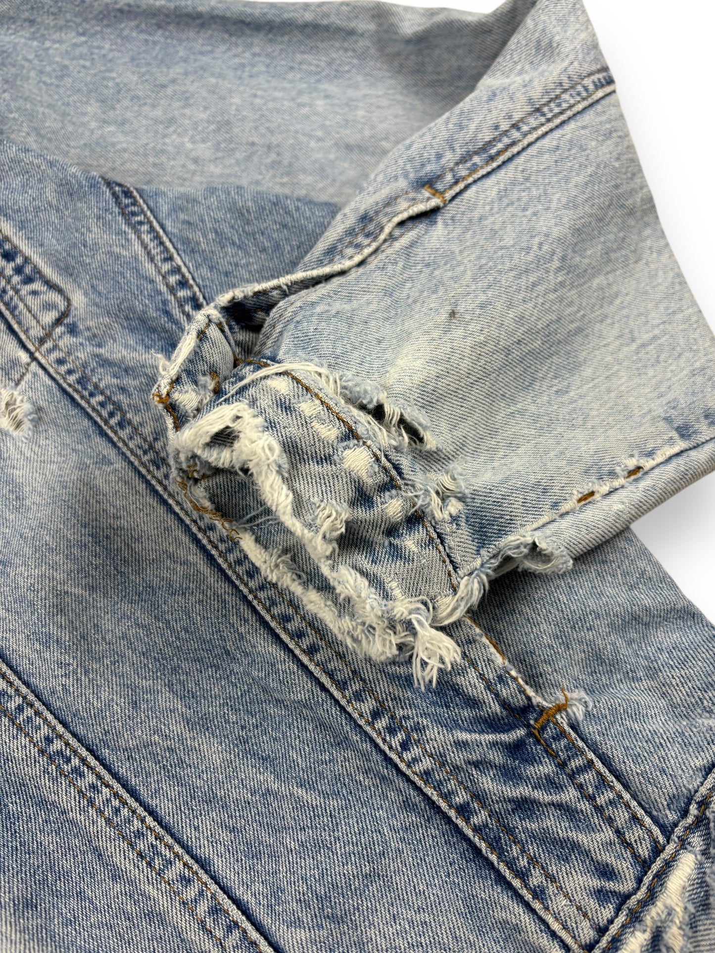 1980s Marlboro distressed denim jacket - L