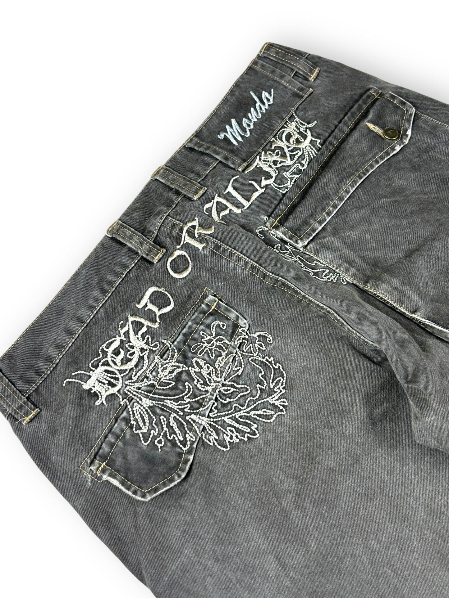 2000s Mondo embroidered cargo jeans - 32x34