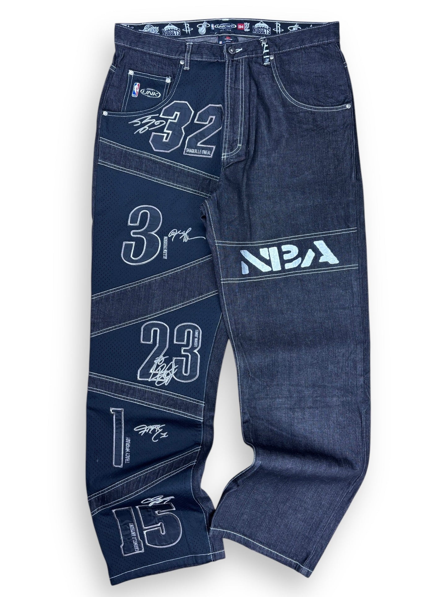 Deadstock 2000s NBA baggy jeans - 34