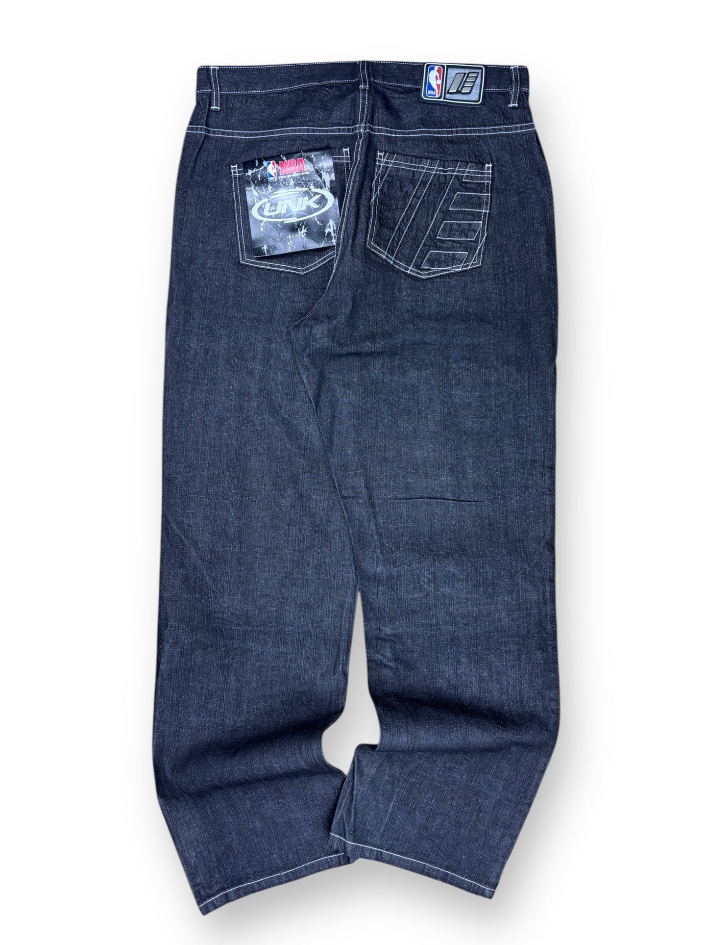 Deadstock 2000s NBA baggy jeans - 34